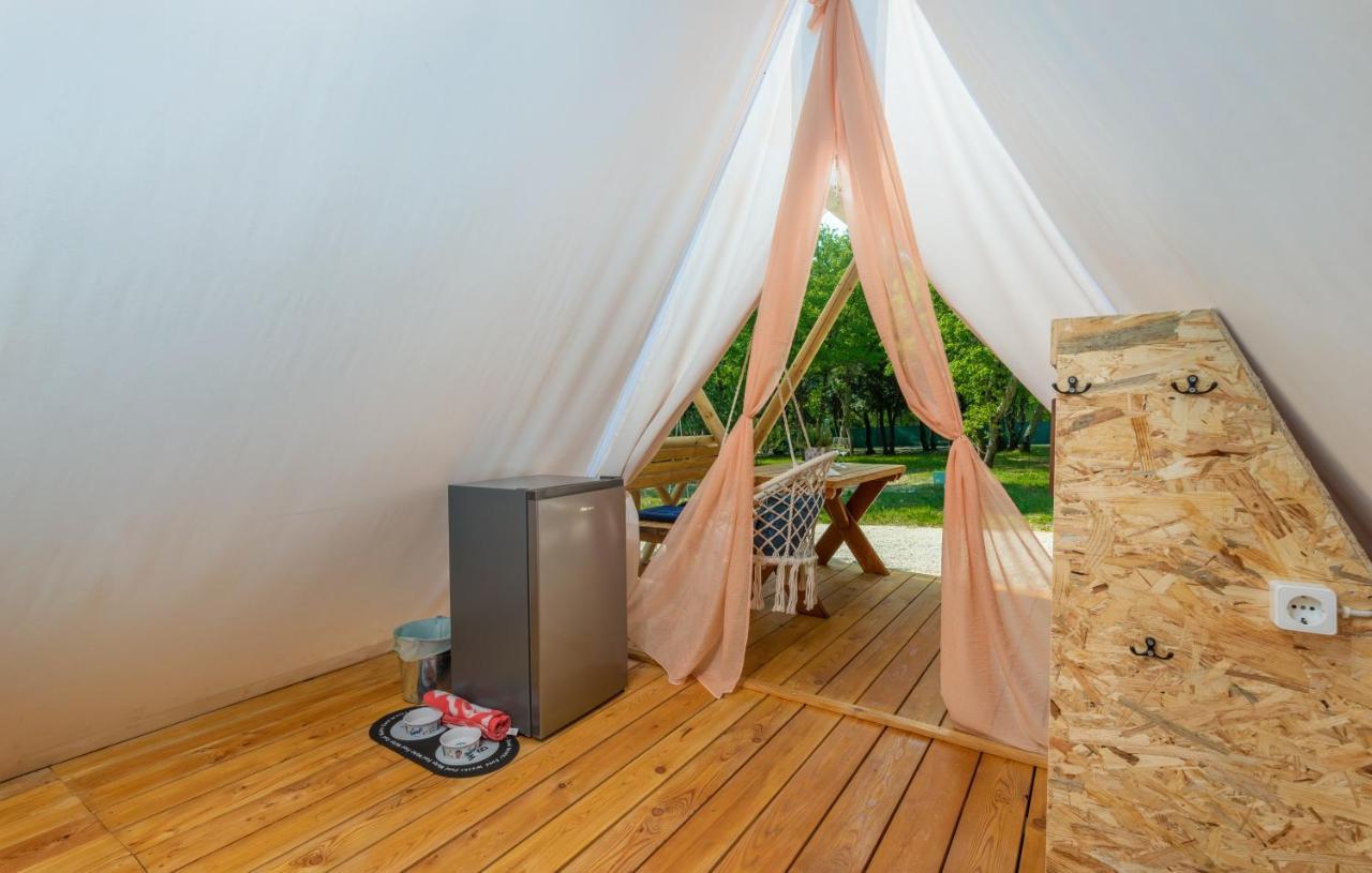 Eco Glamping- Fkk Nudist Camping Solaris ポレッチ エクステリア 写真